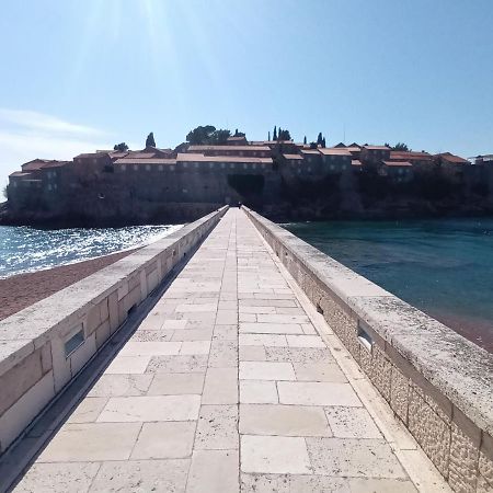 Sveti Stefan- Apartment Dora ภายนอก รูปภาพ