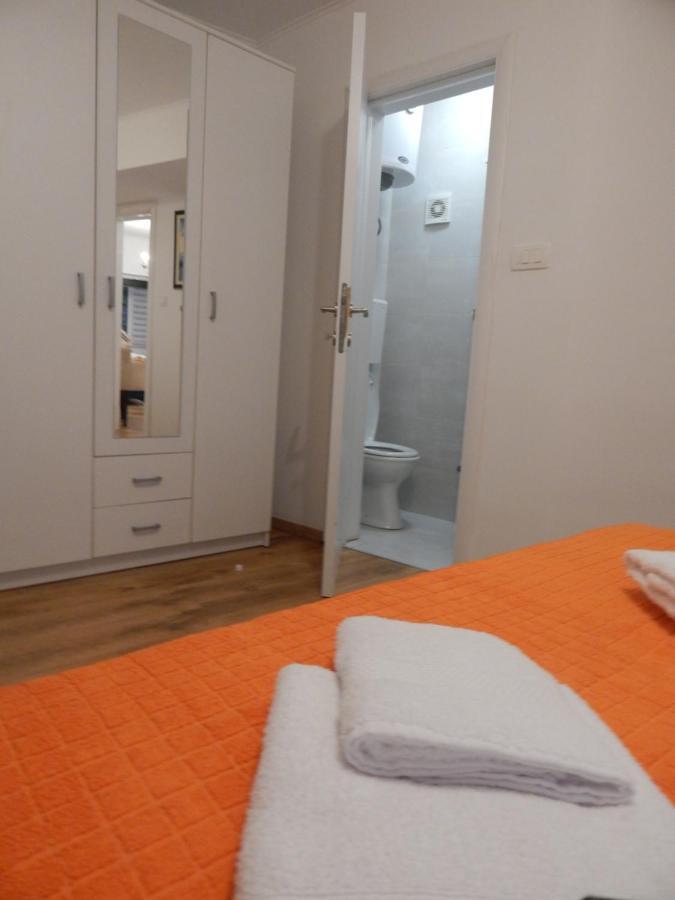 Sveti Stefan- Apartment Dora ภายนอก รูปภาพ
