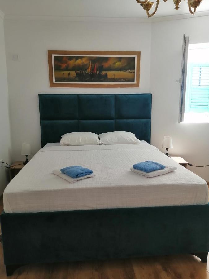 Sveti Stefan- Apartment Dora ภายนอก รูปภาพ