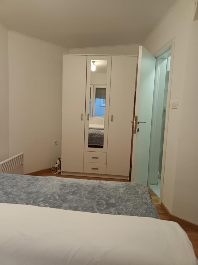 Sveti Stefan- Apartment Dora ภายนอก รูปภาพ